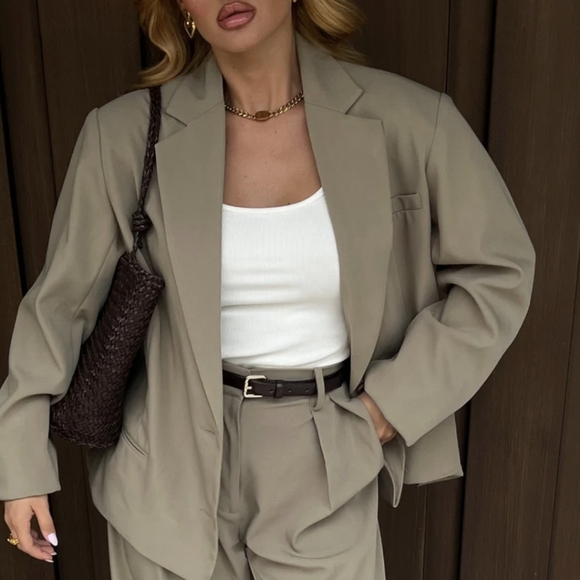 Meshki Simone Lined Oversized Blazer Button Olive Jacket Size Medium New - Picture 3 of 16